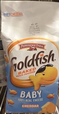 BABY CHEDDAR BAKED SNACK CRACKERS