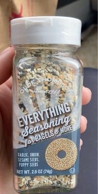 GARLIC, ONION, SESAME SEEDS, POPPY SEEDS