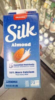Almondmilk