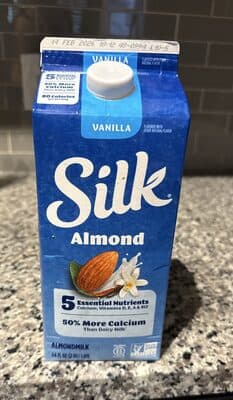 Almondmilk