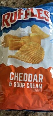 CHEDDAR & SOUR CREAM FLAVORED