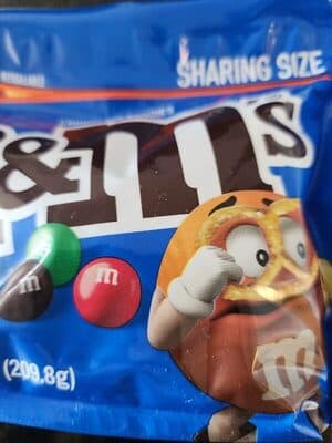 PRETZEL CHOCOLATE CANDIES, PRETZEL CHOCOLATE