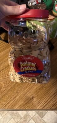 ANIMAL CRACKERS