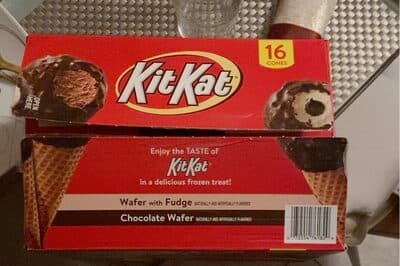 Waferwith fudge