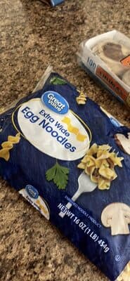 ENRICHED NOODLE PRODUCT, EXTRA WIDE EGG NOODLES