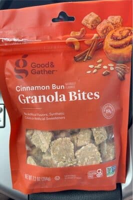 CINNAMON BUN GRANOLA BITES, CINNAMON BUN