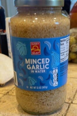 MINCED GARLIC IN WATER, WATER