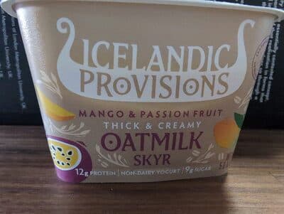 Oatmilk Skyr Mango & Passion Fruit