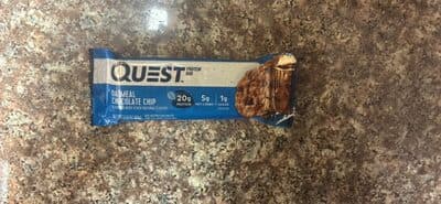 Oatmeal Chocolate Chip Protein Bar